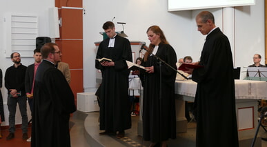 Pfarrer Christian Jünner in feierlichem Gottesdienst ordiniert